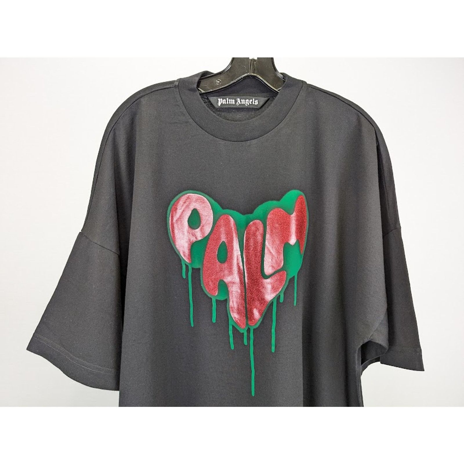Palm Angels o1rshd1 Spray Heart Loose T-Shirt in Black / Fuchsia Size US XL / EU 56 / 4 - 8 Thumbnail