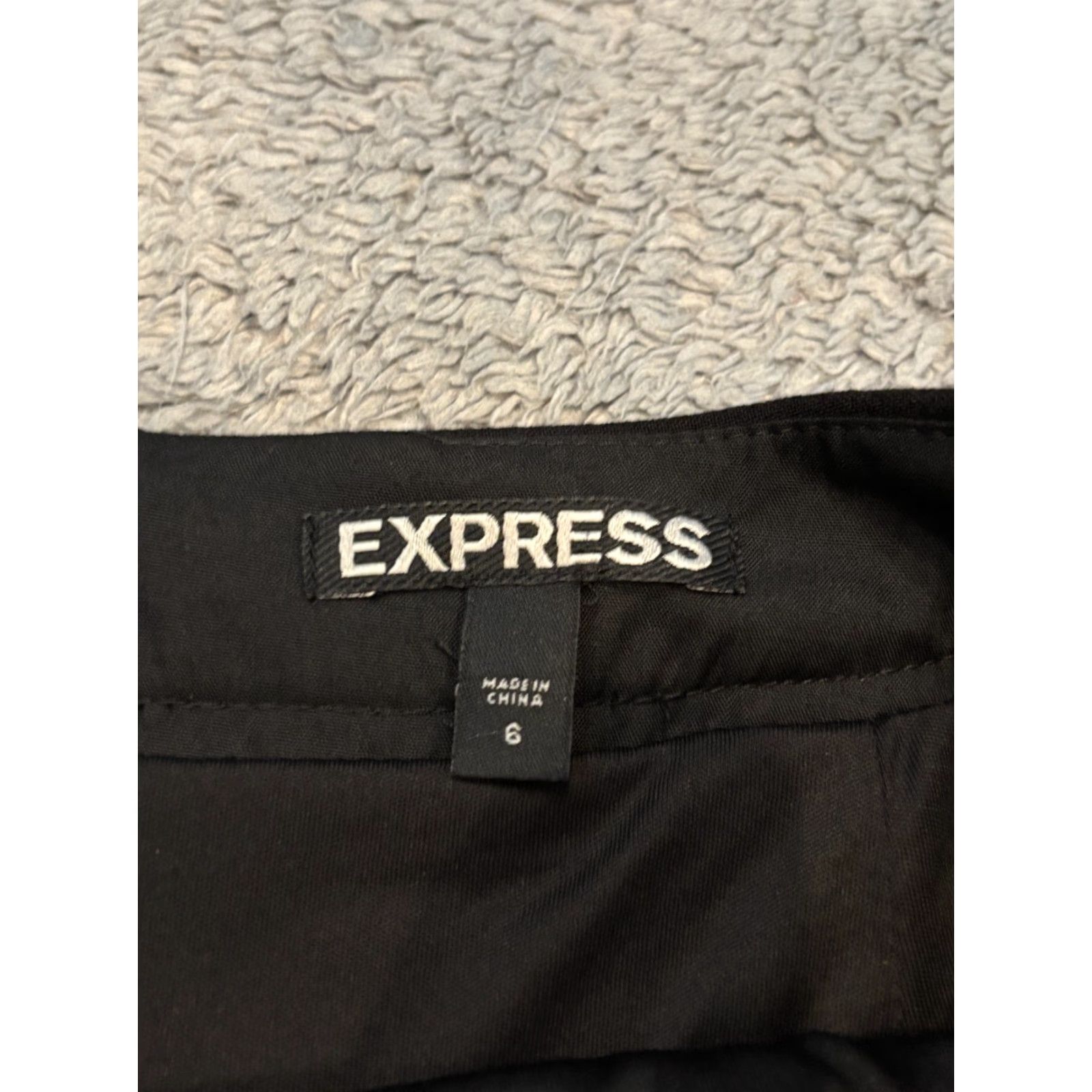 Express Express Skirt Women 6 Black Fit Flare Short Career Casual Size 28" / US 6 / IT 42 - 2 Thumbnail