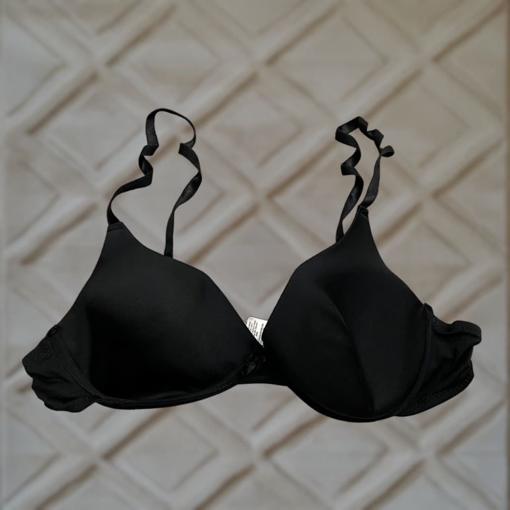 Vintage Unbranded Bra Womens 36B Black Underwired Padded Hook & Eye Adjustable Strap Size ONE SIZE - 1 Thumbnail