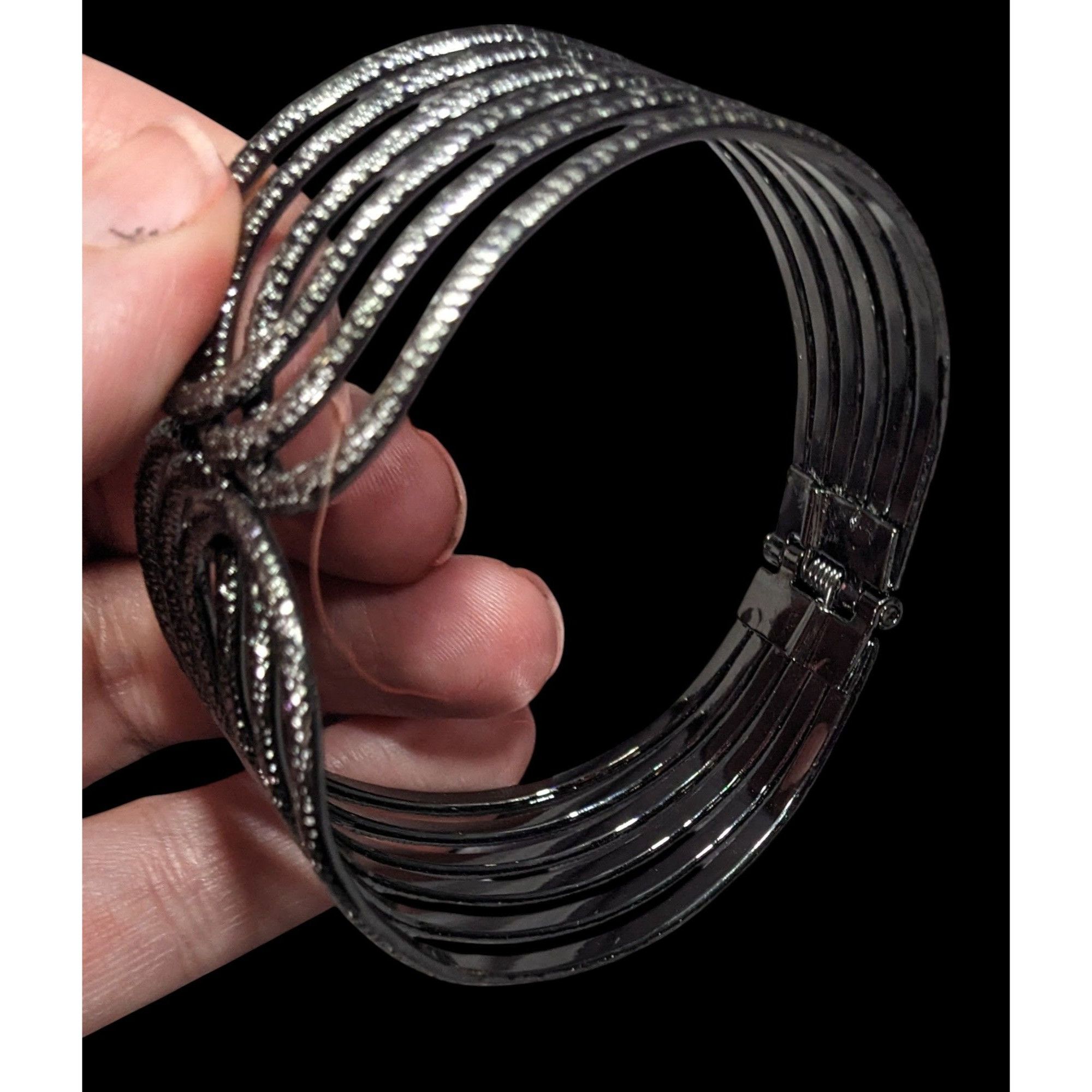 Other Gothic Gunmetal Tone Textured Loop Clamper Bracelet Size ONE SIZE - 3 Thumbnail