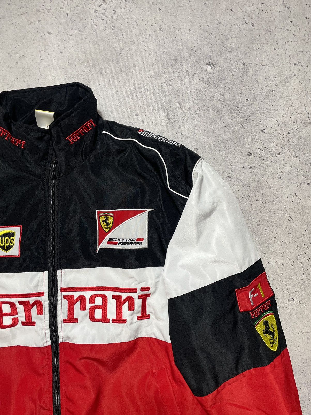 Ferrari Vintage Ferrari F1 Racing Jacket Hype Rare Big Logo Marlboro Size US L / EU 52-54 / 3 - 9 Thumbnail