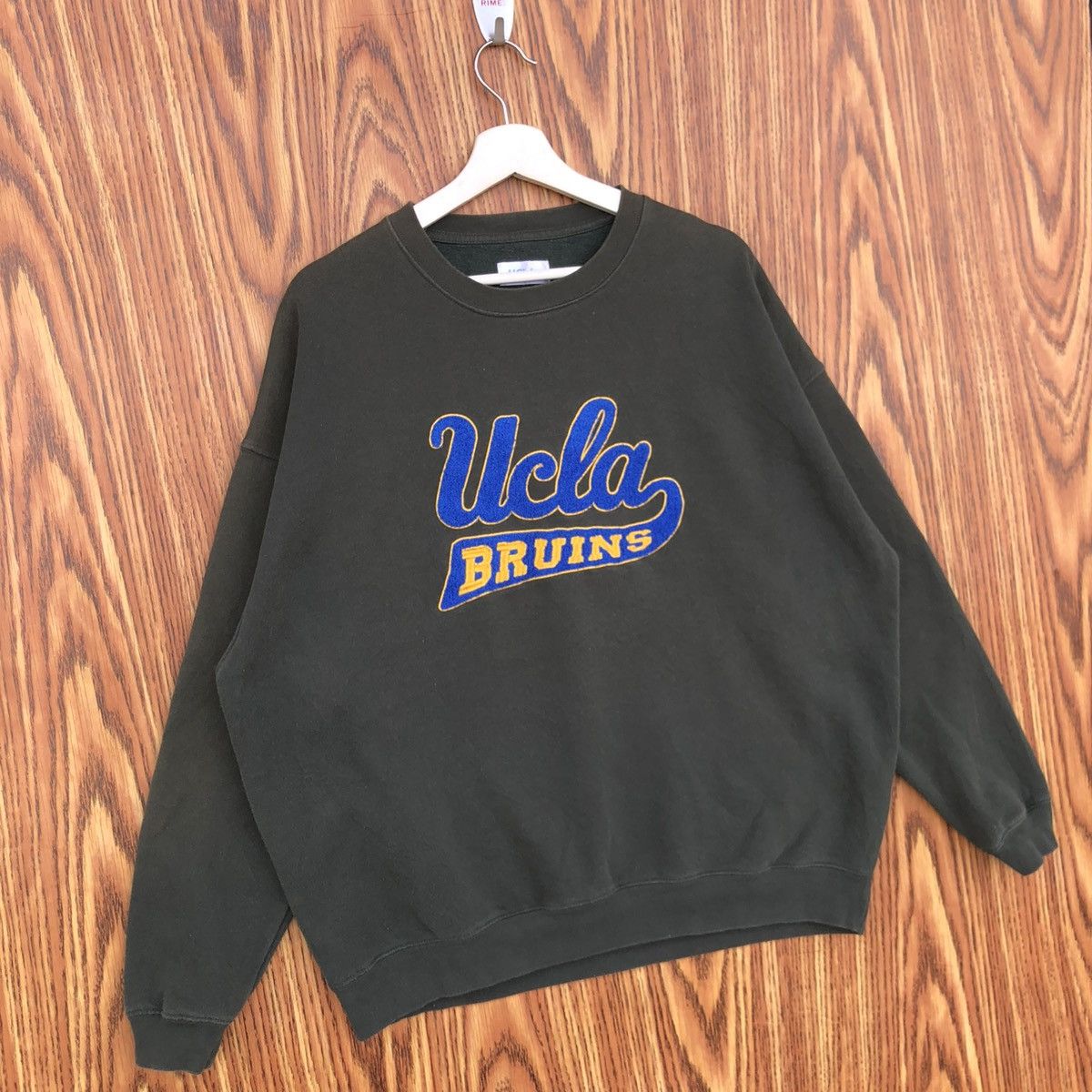 Vintage Vintage UCLA Bruins Crewneck Sweatshirt Size US L / EU 52-54 / 3 - 2 Thumbnail