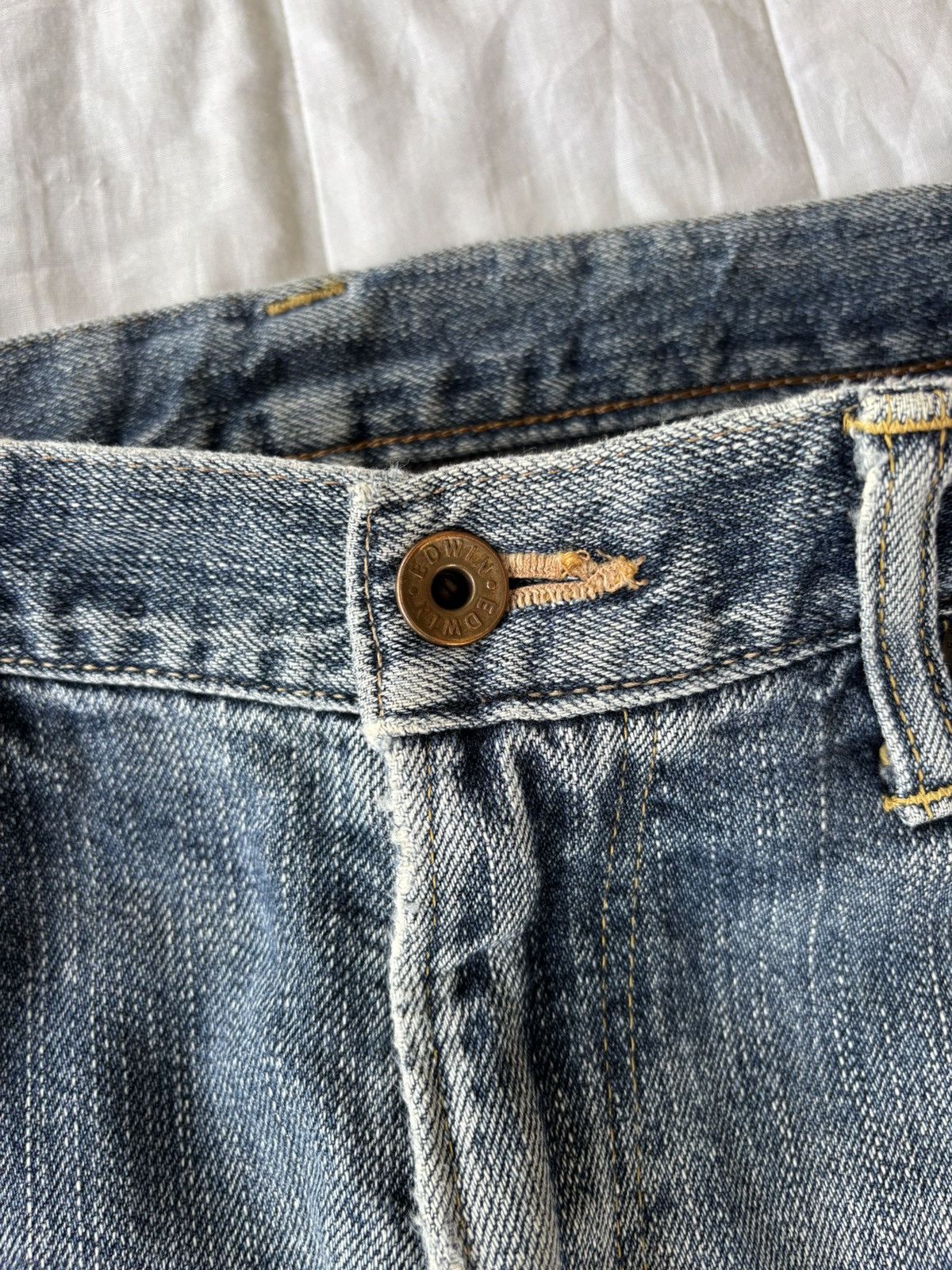 Edwin Edwin 505x Baggy Selvedge Redline Thrashed Jeans Size US 33 - 12 Thumbnail