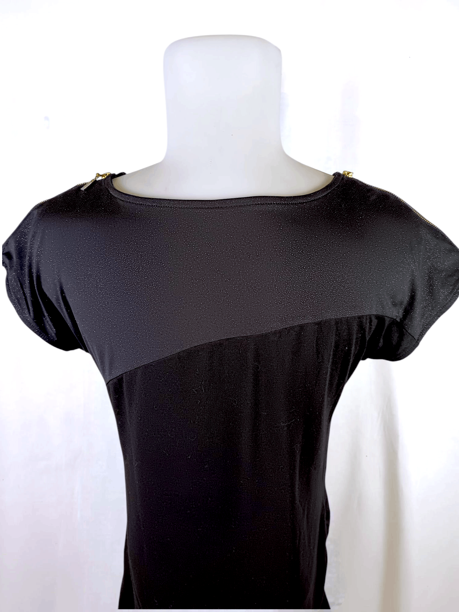 Japanese Brand PASTIME Women's Black Tsirt Rhinestones Zipp on Shoulder Size L / US 10 / IT 46 - 5 Thumbnail
