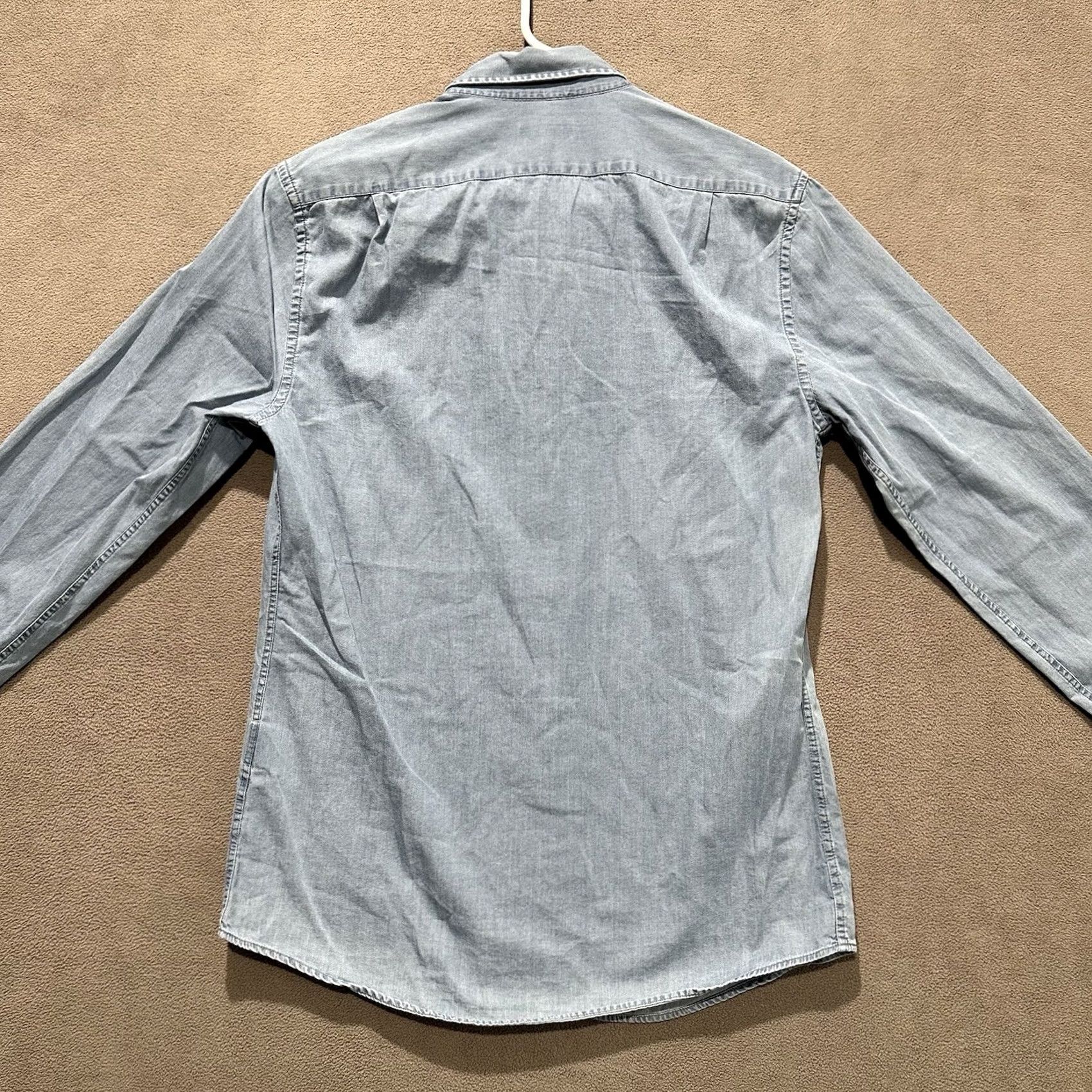 Reiss Reiss Shirt Mens S Light Blue Denim Chambray Button Down Long Sleeve Size US S / EU 44-46 / 1 - 2 Thumbnail