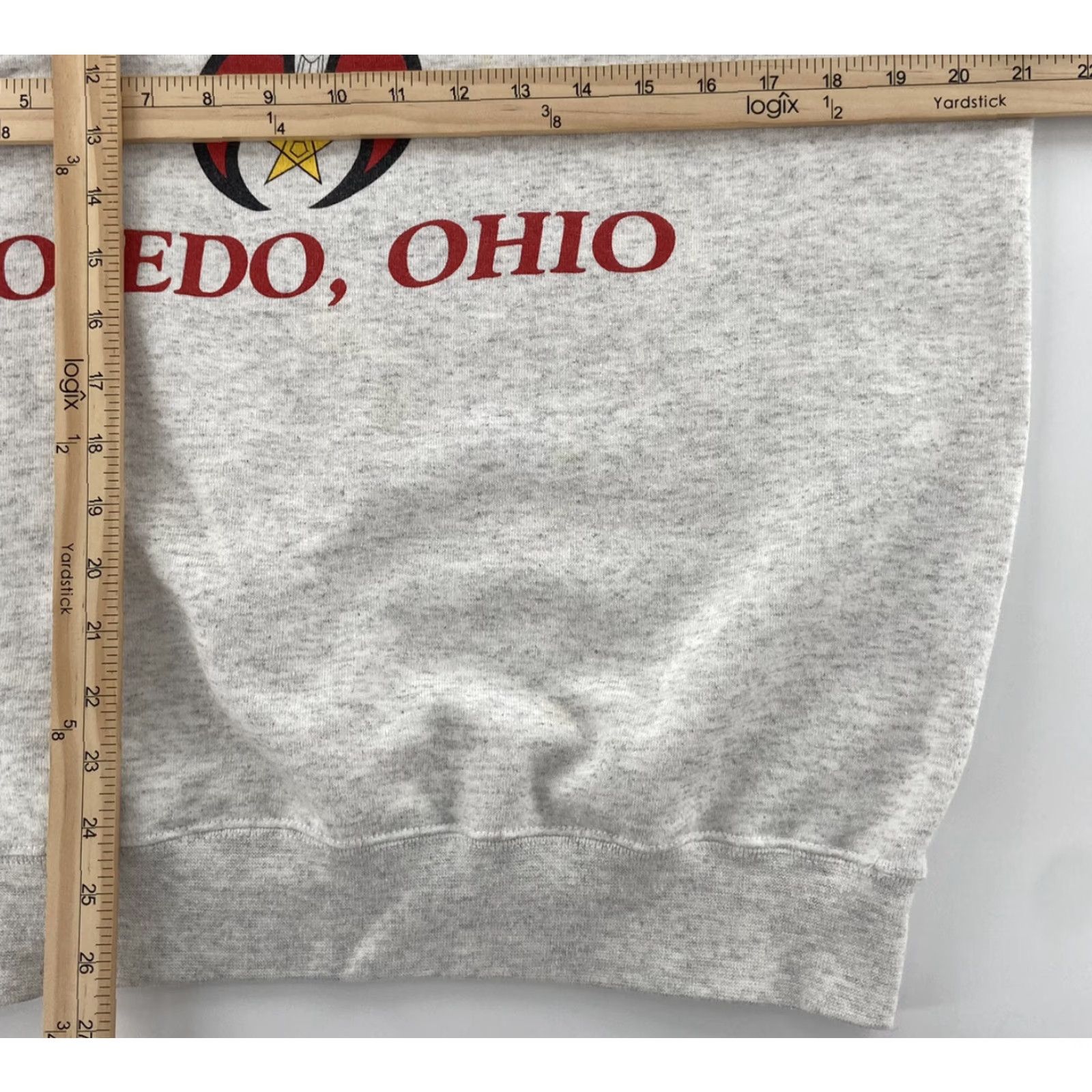 Vintage VINTAGE Santee Zenobia Shrine Logo Pullover Sweater Adult Large Gray Toledo Ohio Mens Size US L / EU 52-54 / 3 - 7 Thumbnail
