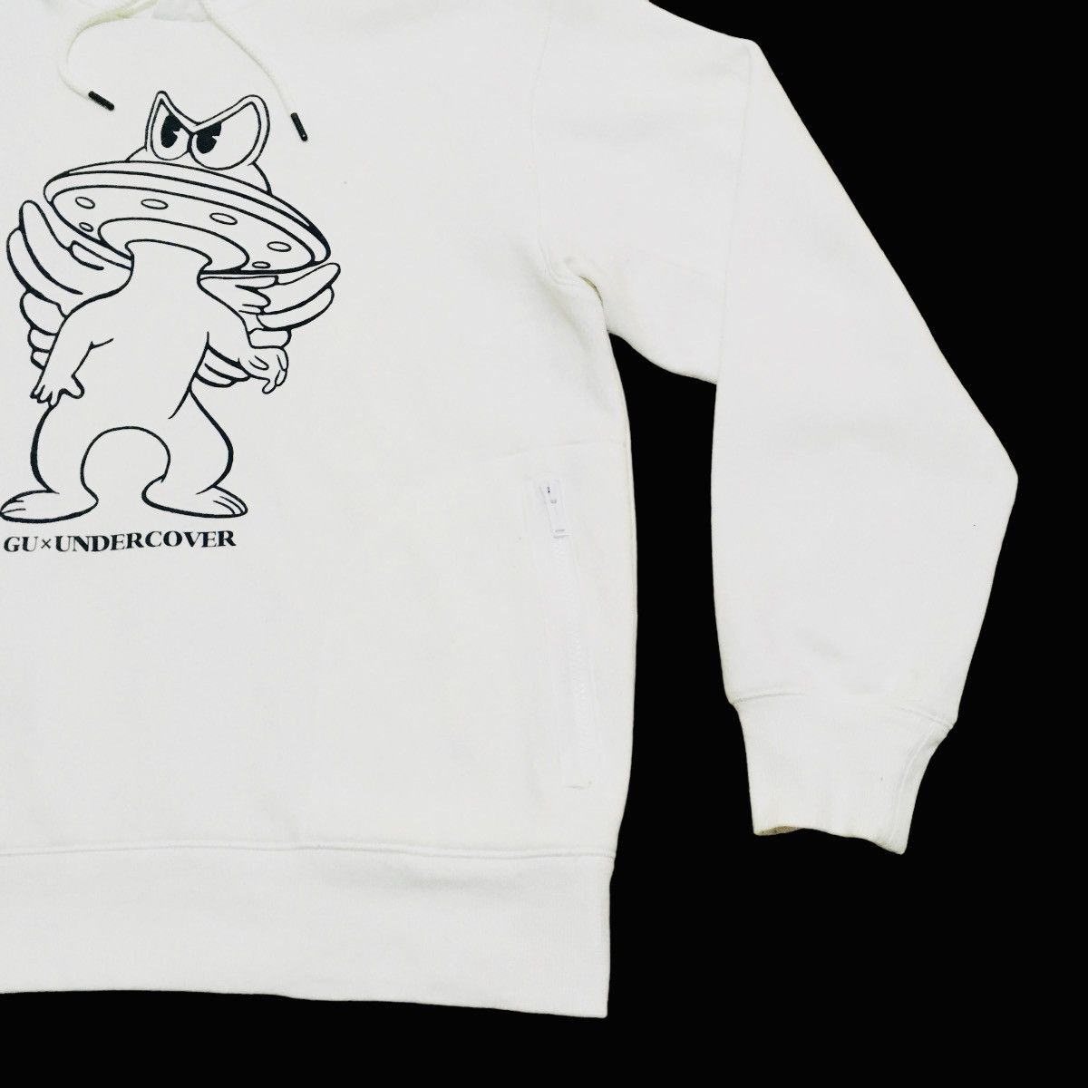 Undercover Rare Design Brand GU X Undercover Baggy Rapper Hoodie 2000s Size US L / EU 52-54 / 3 - 6 Thumbnail
