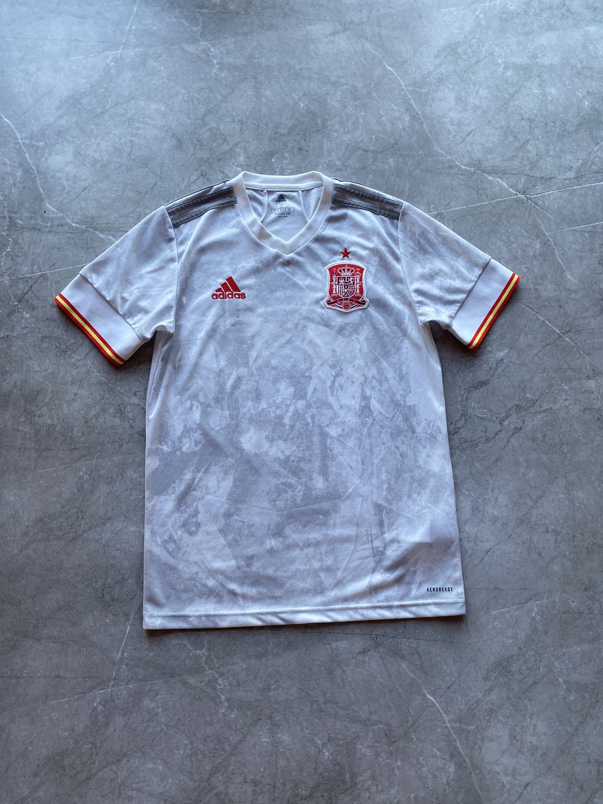 Adidas Adidas Spain 2019/2020 Away Football Soccer Jersey Size US S / EU 44-46 / 1 - 2 Thumbnail