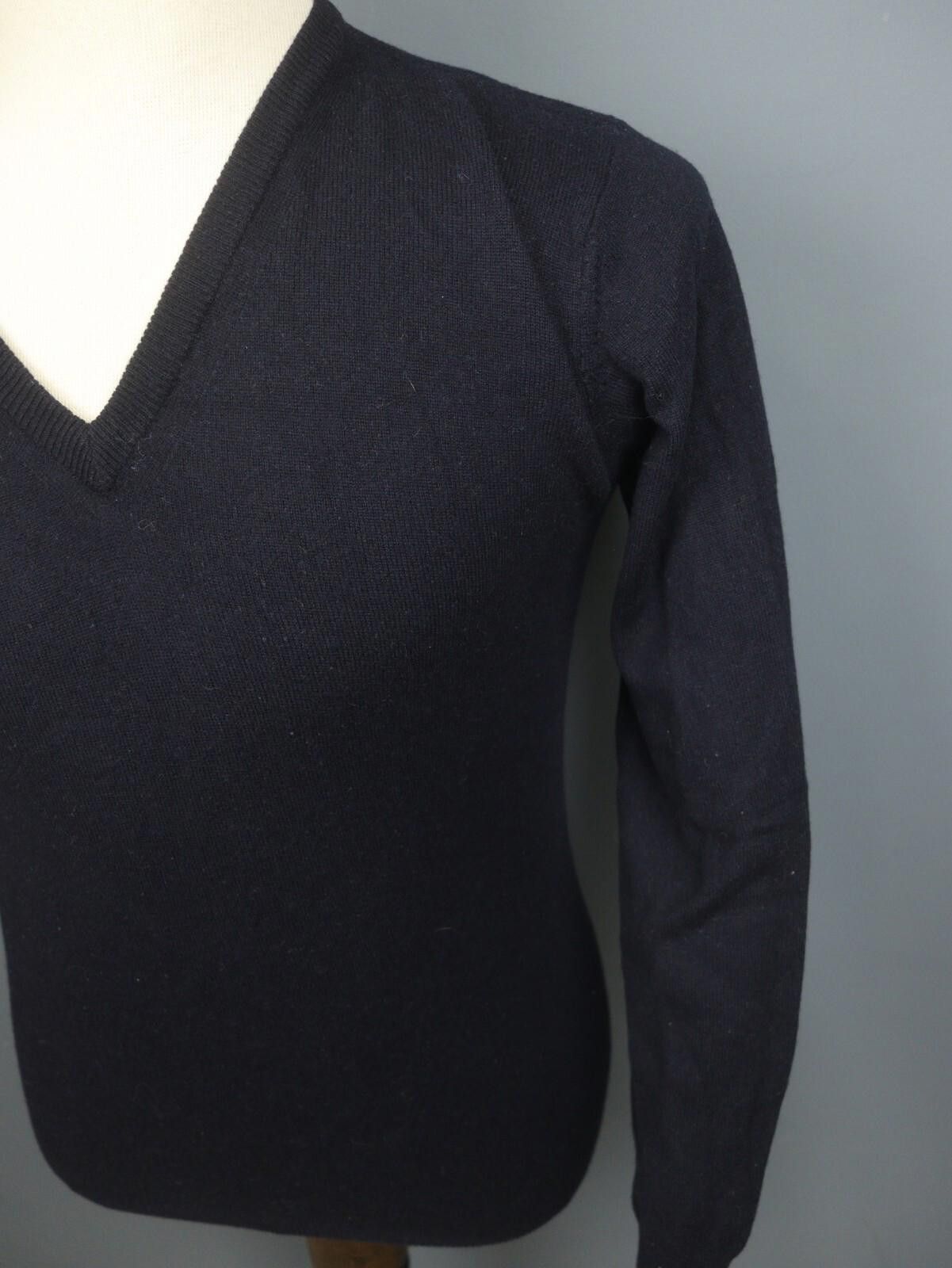 Boggi Boggi Black 100% Wool Tight Knit V-Neck Sweater Size M Size M / US 6-8 / IT 42-44 - 5 Thumbnail
