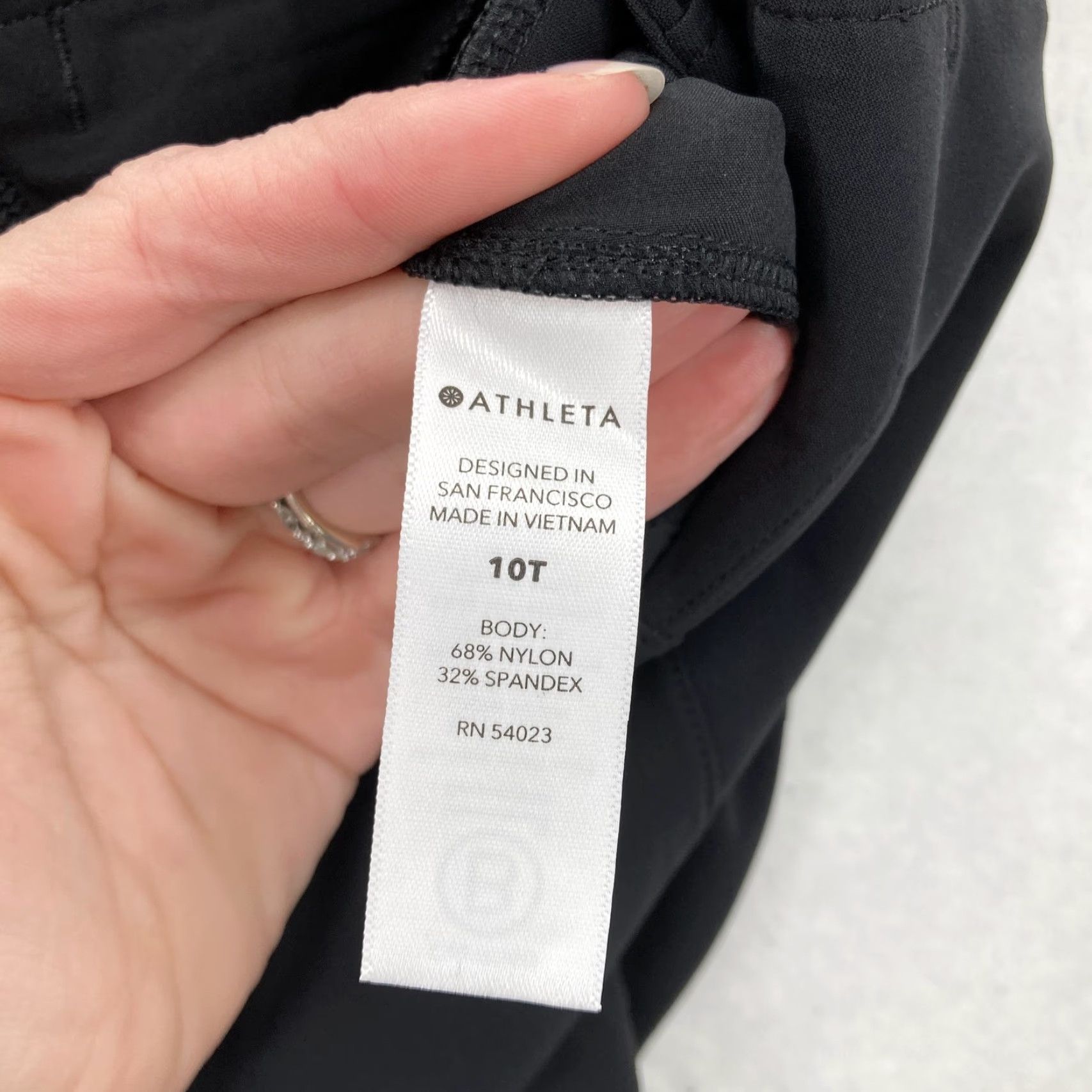 Athleta Athleta Pants Womens 10 Tall Cosmic Kick Flare High Rise Euroluxe Pintuck NWT Size 32" / US 10 / IT 46 - 5 Thumbnail