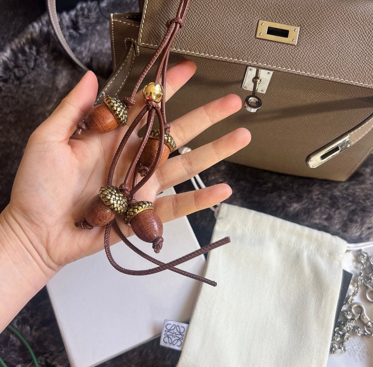 Loewe Loewe Leather Wooden Acorn Bag Charm Brown Rare New Keychain Size ONE SIZE - 2 Thumbnail