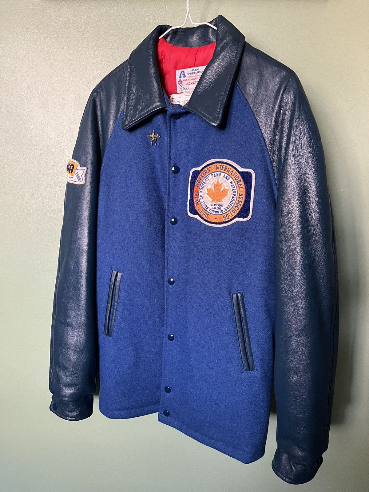 Vintage Vintage 1980s men's tall varsity jacket by Avon Sportswear Size US XL / EU 56 / 4 - 1 Thumbnail