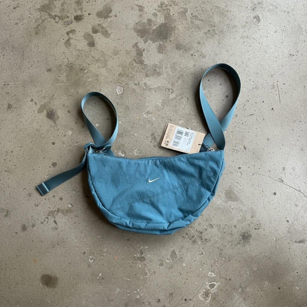 Other The Nike Mini Baguette Bag Size ONE SIZE - 1 Thumbnail