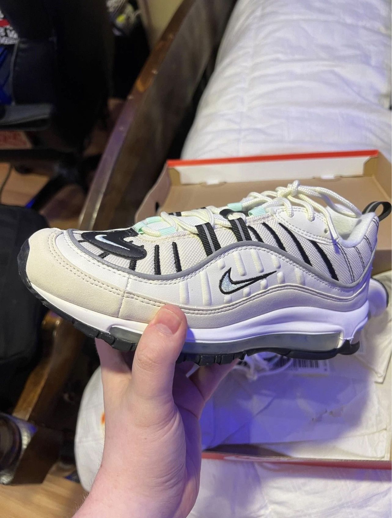 Nike Nike Air Max 98 ‘Igloo’ Size 10 Size US 10 / IT 40 - 2 Thumbnail