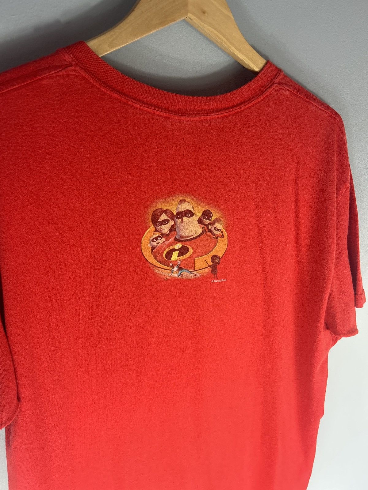 Disney Vintage The Incredibles Disney Pixar Promo Tee Size US L / EU 52-54 / 3 - 5 Thumbnail
