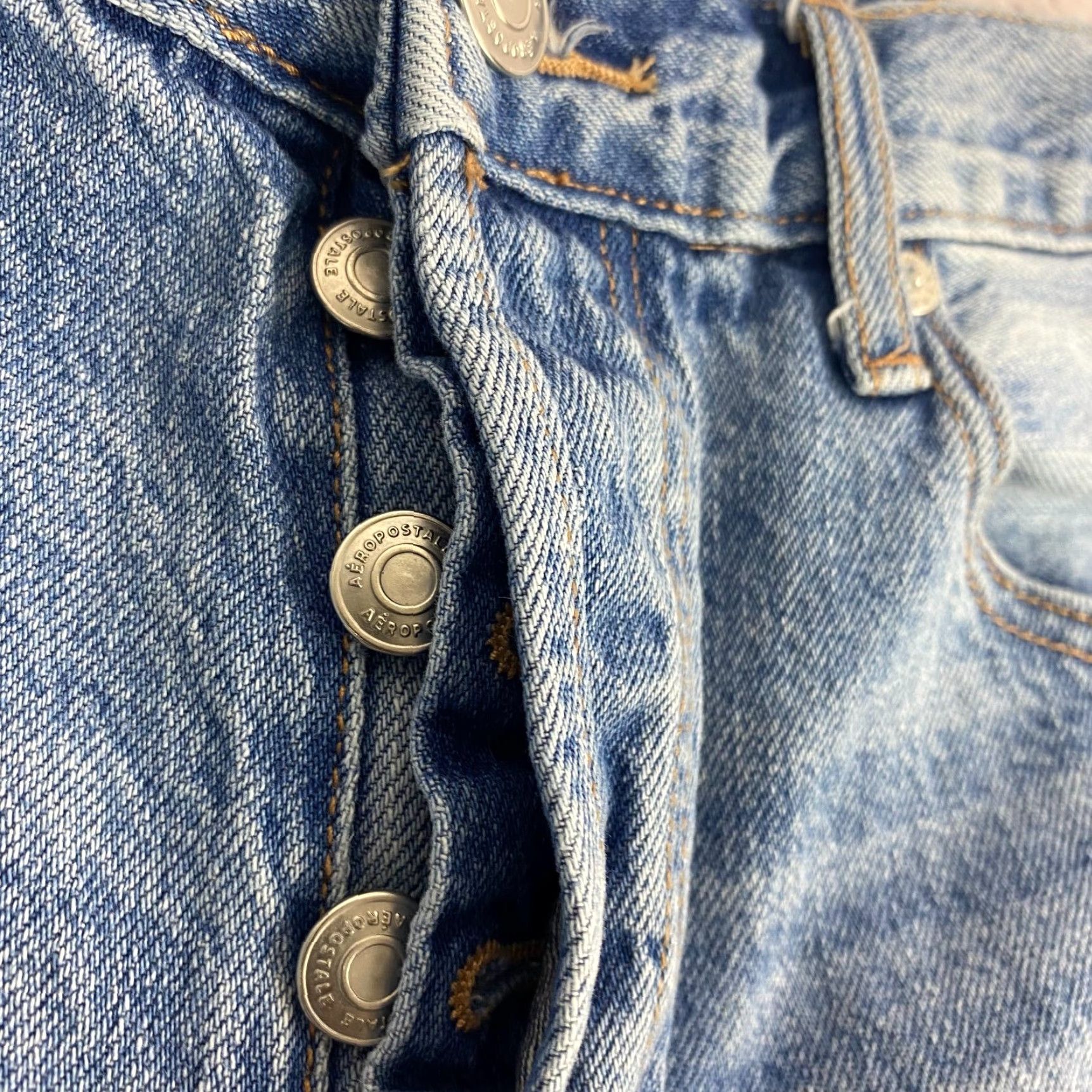 Vintage VINTAGE Aeropostale 90s Baggy High Rise Womens Jeans Distressed 10 Button Fly Blues Blue 90s Baggy Womens Jeans Size 10 Distressed Button Fly Size 32" / US 10 / IT 46 - 4 Thumbnail