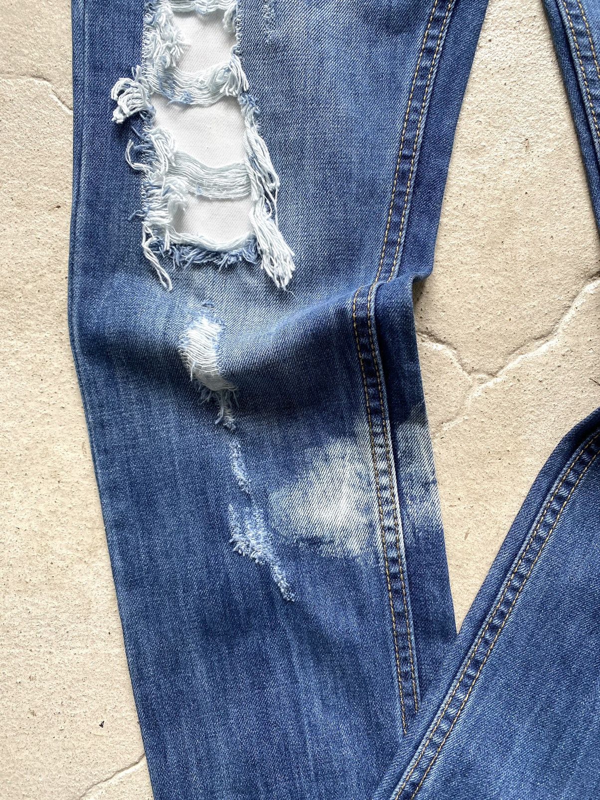 Dsquared2 Vintage Dsquared2 Distressed Patchwork Denim Pants Size US 34 / EU 50 - 8 Thumbnail
