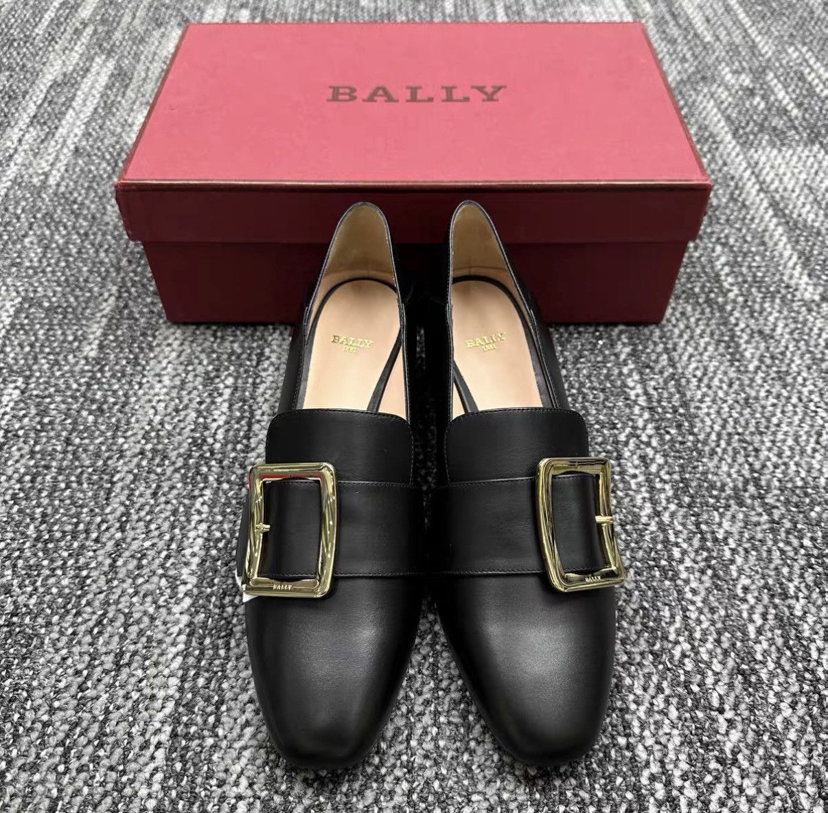 Bally Bally Logo Slip-On Loafers J42 Size US 7.5 / IT 37.5 - 2 Thumbnail