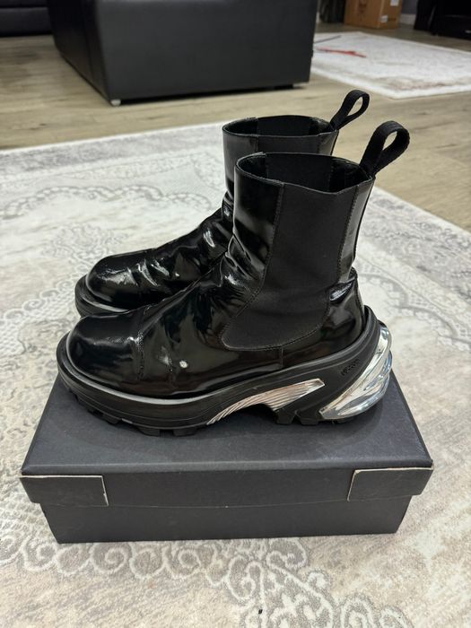 Alyx Alyx SS20 Chelsea Boot Removable Vibram Sole Black Silver | Grailed