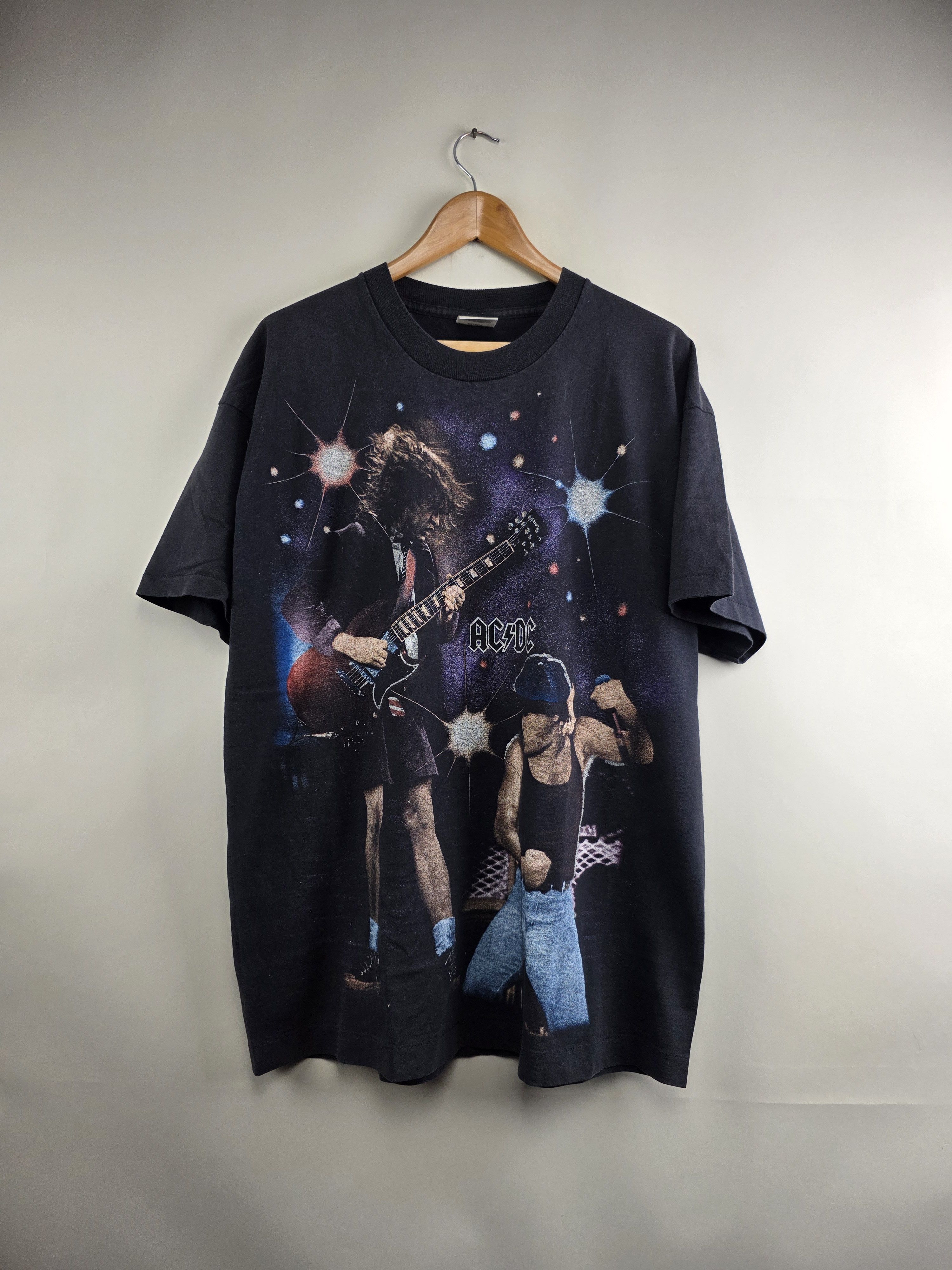 AC/DC × Band Tees × Vintage 90s ACDC Full print Bootleg XL 23.5" 30" Size US XL / EU 56 / 4 - 7 Thumbnail