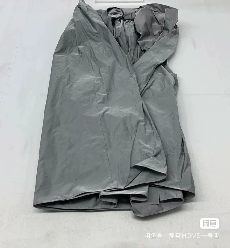 Alexander McQueen Alexander McQUEEN size 42 High waisted skirt 2505-Nextarro Size 30" / US 8 / IT 44 - 5 Thumbnail
