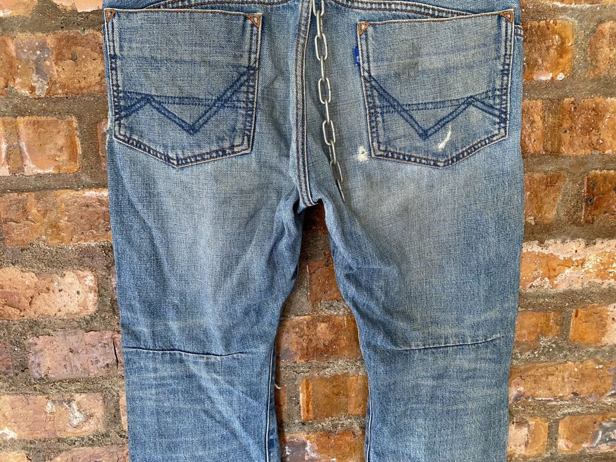 Lad Musician 2000s Nonactive Distressed Dirty Whisker selvedge denim Size US 31 - 17 Thumbnail