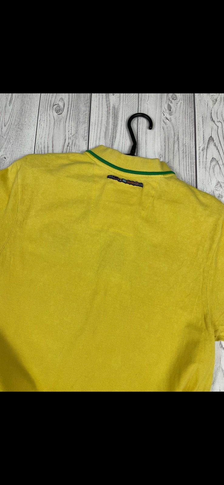 Vintage Vintage Brazil soocer polo world tour big logo rare size M Size US M / EU 48-50 / 2 - 5 Thumbnail