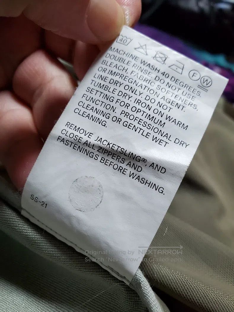 Acronym Acronym Green Jacket Size US L / EU 52-54 / 3 - 9 Thumbnail