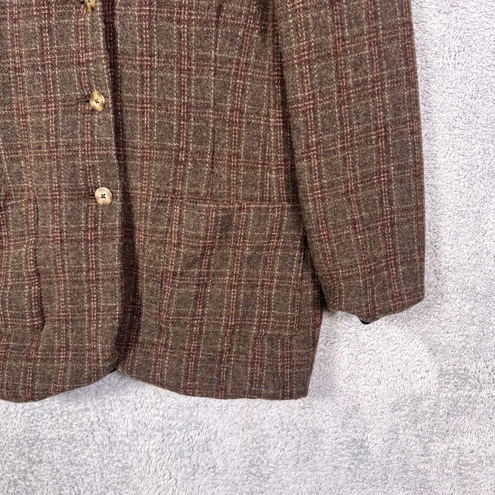 Eddie Bauer VINTAGE Eddie Bauer Blazer Womens Large Tall Chore Coat Barn Jacket Lambswool Wool Geometric Button Pockets Collared Brown 90s Mens Womens Girls? Size L / US 10 / IT 46 - 3 Thumbnail