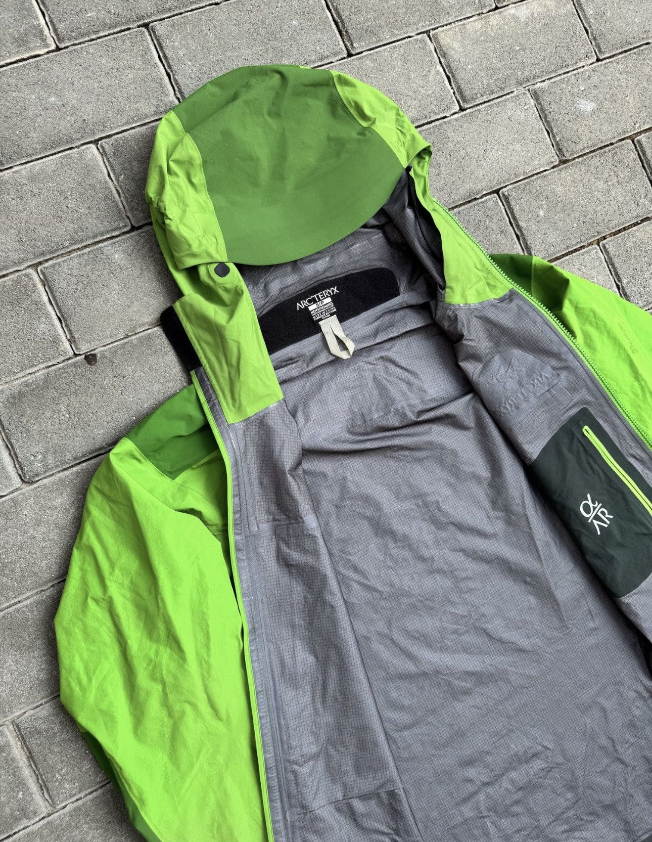 Arc'teryx Jacket Arc'teryx Alpha ar in Lichen GORE-TEX Pro Size US S / EU 44-46 / 1 - 13 Thumbnail