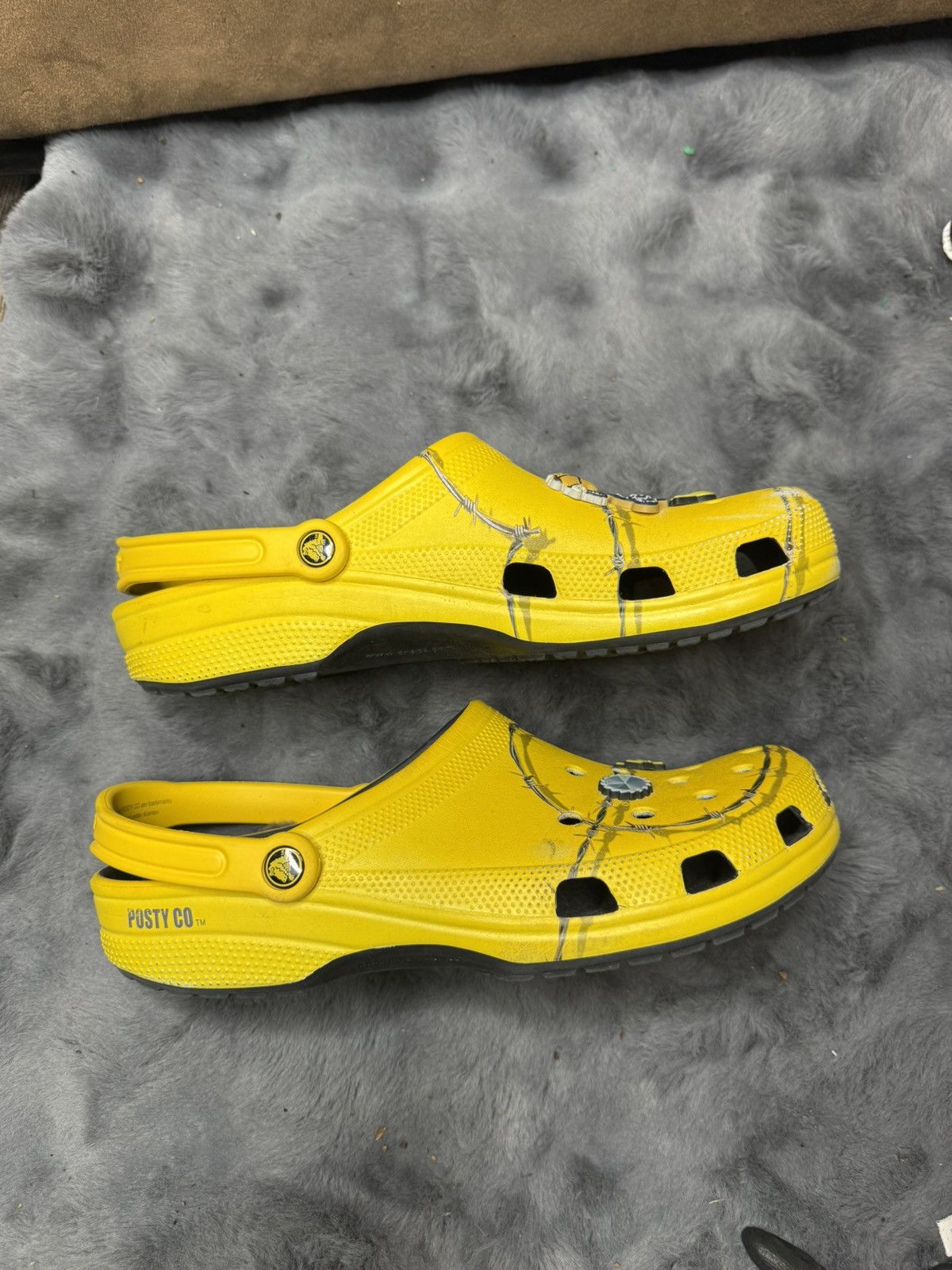 Crocs Crocs X Post Malone “Barbed Wire “ Croc Size US 15 / EU 48 - 2 Thumbnail