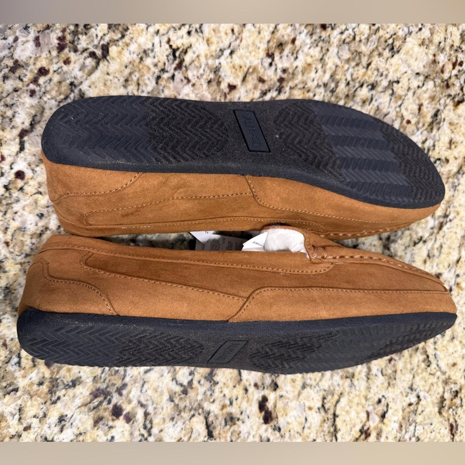 Other Banana Republic Factory tan faux leather & fur slipper XL Size US 7.5 / IT 37.5 - 6 Thumbnail