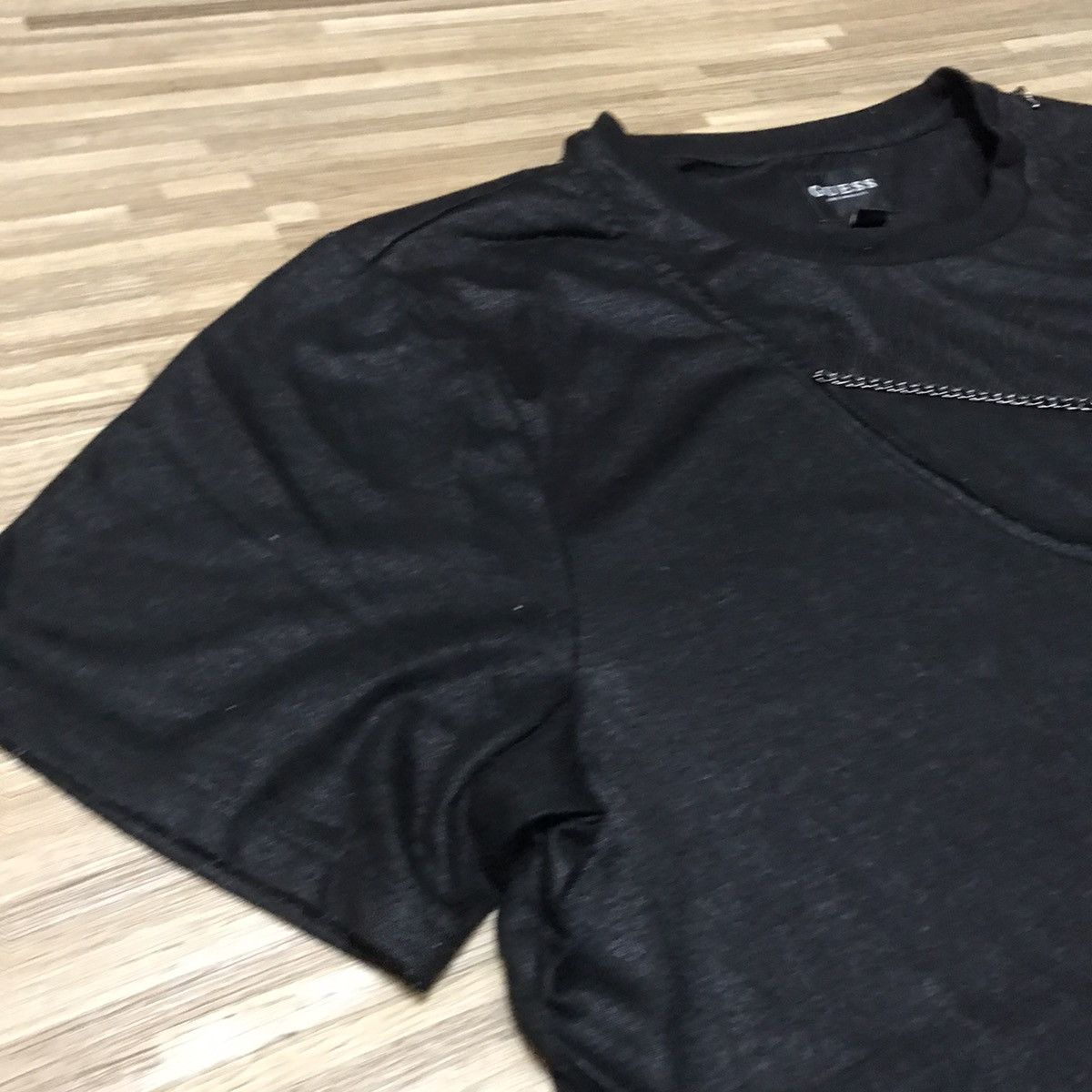Guess GUESS LOS ANGELES CHAINED DISIGNER RARE TEE Size M / US 6-8 / IT 42-44 - 4 Thumbnail