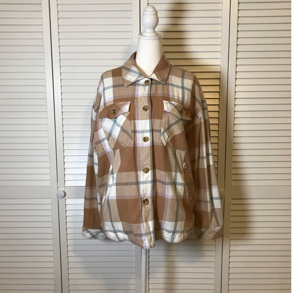 Aeropostale Aeropostale Plaid Flannel Collared Long Sleeve Shacket XL Size XL / US 12-14 / IT 48-50 - 1 Thumbnail