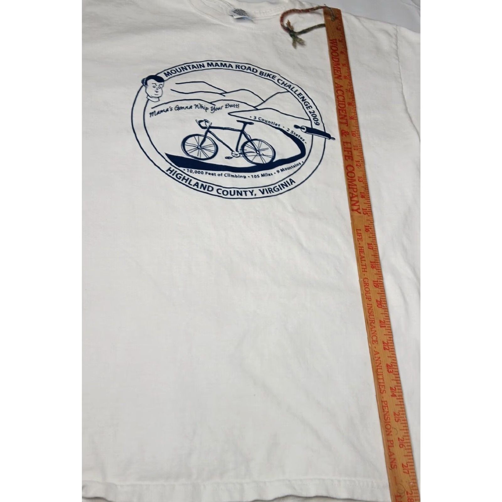 Gildan VINTAGE Mountain Mama Road Bike Challenge Shirt L White Cotton Gildan Ultra Cotton Men Cyclist Graphic Print 2009 Virginia Bike Reg Mens Size US L / EU 52-54 / 3 - 6 Thumbnail