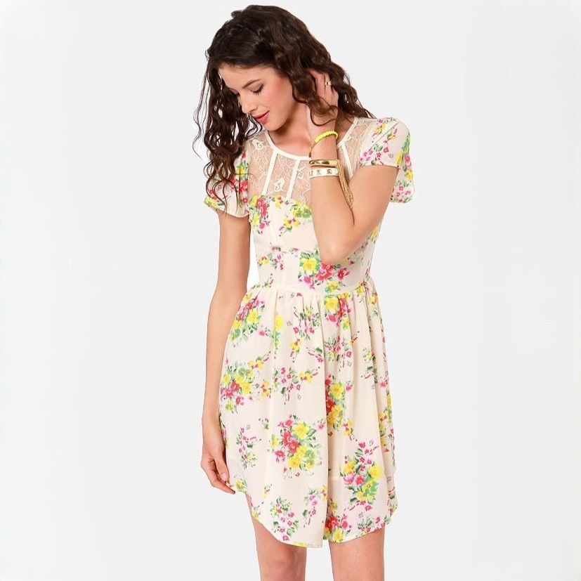 Other Under Skies Bloom for Improvement Cream Floral Print Dress Size M / US 6-8 / IT 42-44 - 1 Thumbnail