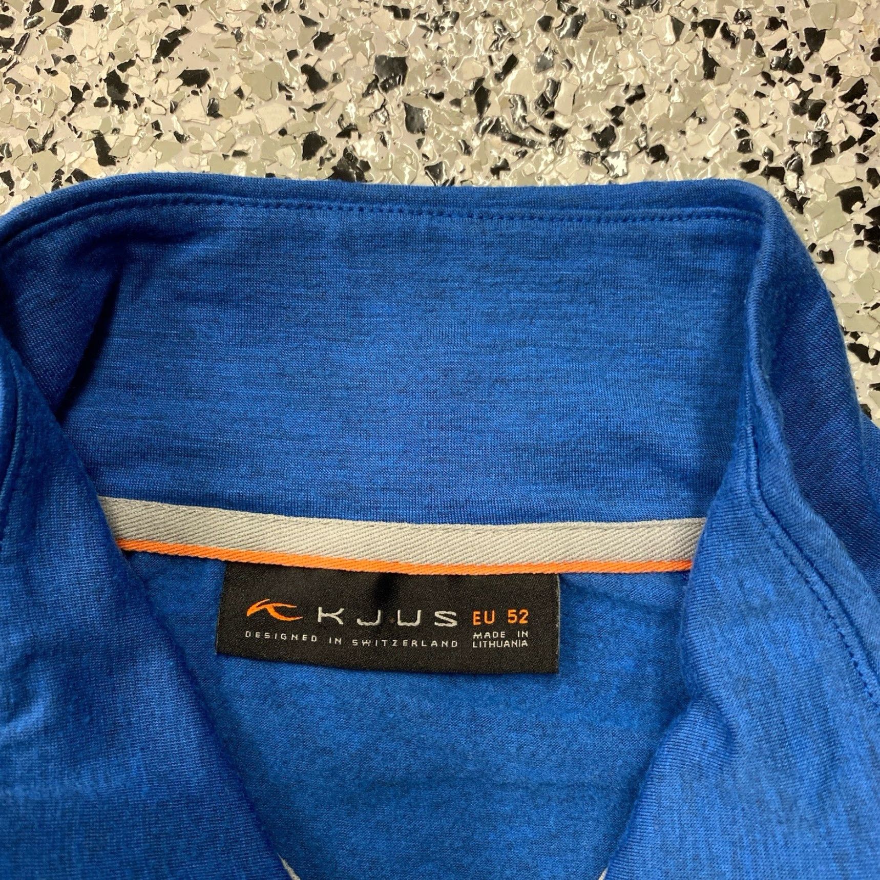 KJUS Kjus Keano Half Zip Pullover Mens 52 Golf Shirt Lightweight 1/4 Zip Raglan Long Sleeve White/Blue? Size US L / EU 52-54 / 3 - 2 Thumbnail