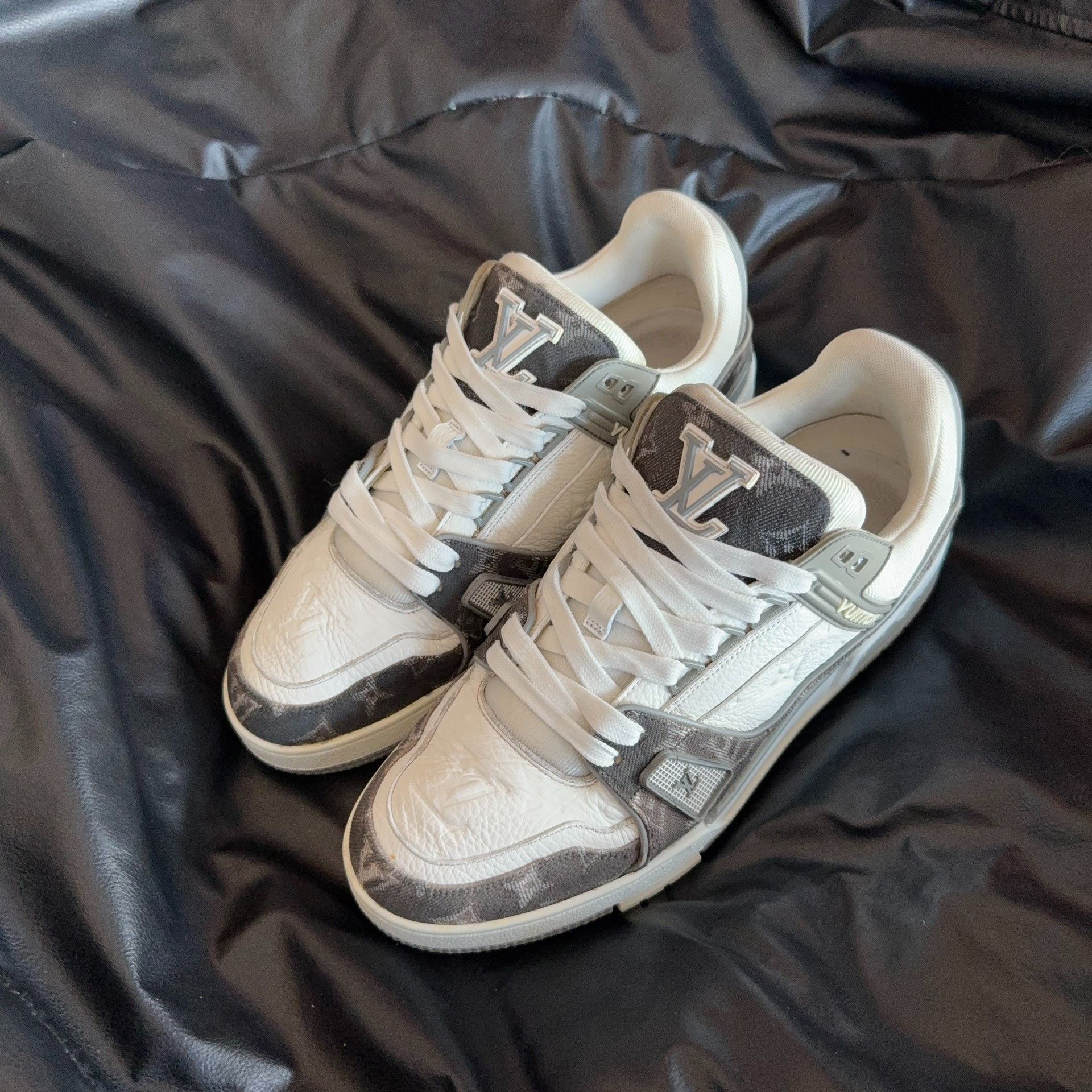 Louis Vuitton Louis Vuitton Training Denim White Lowtop Sneakers 41 Men Size US 8.5 / EU 41-42 - 1 Thumbnail