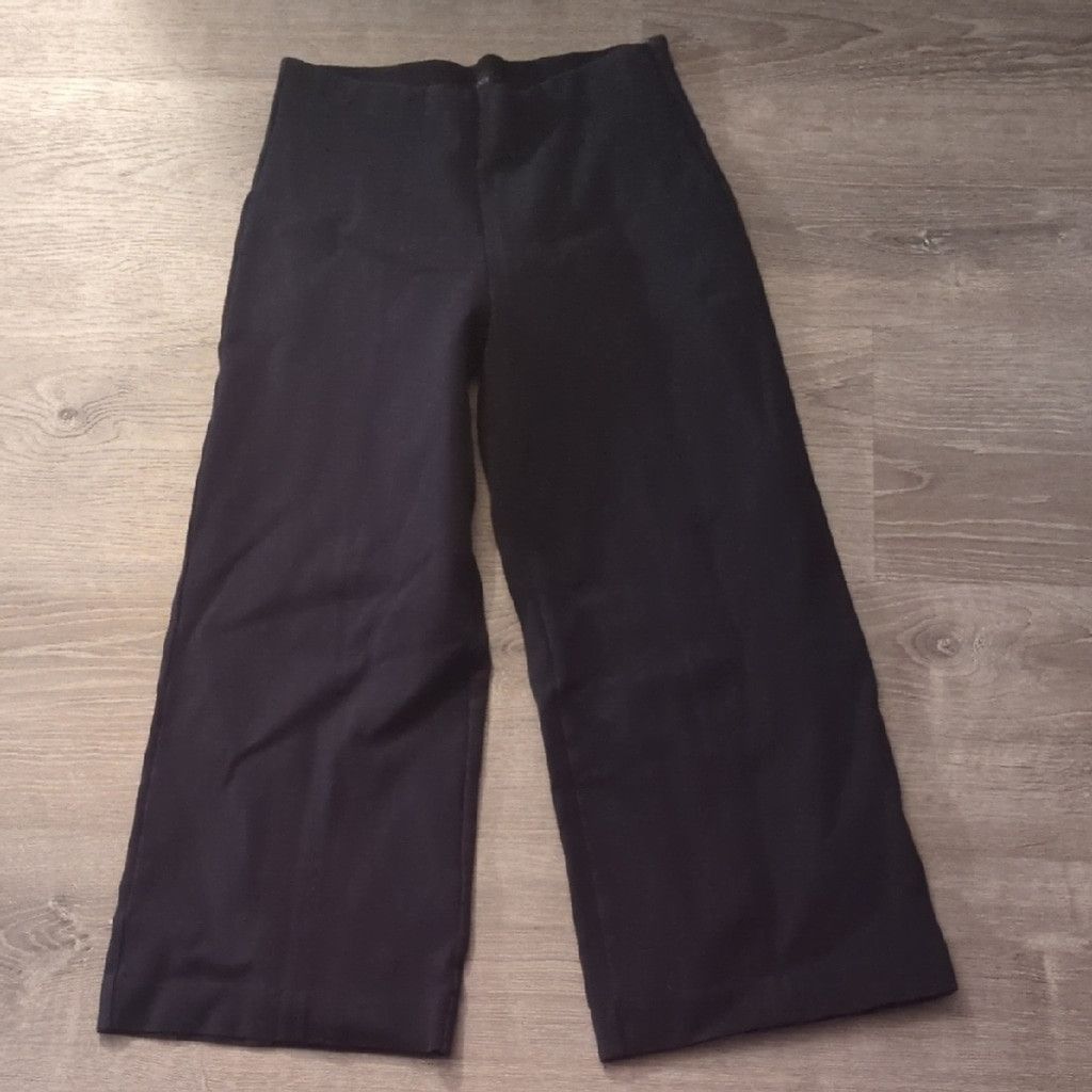 J.Crew J. Crew Navy Blue Wide Leg Crop Pants Size 4 Size 27" / US 4 / IT 40 - 1 Thumbnail