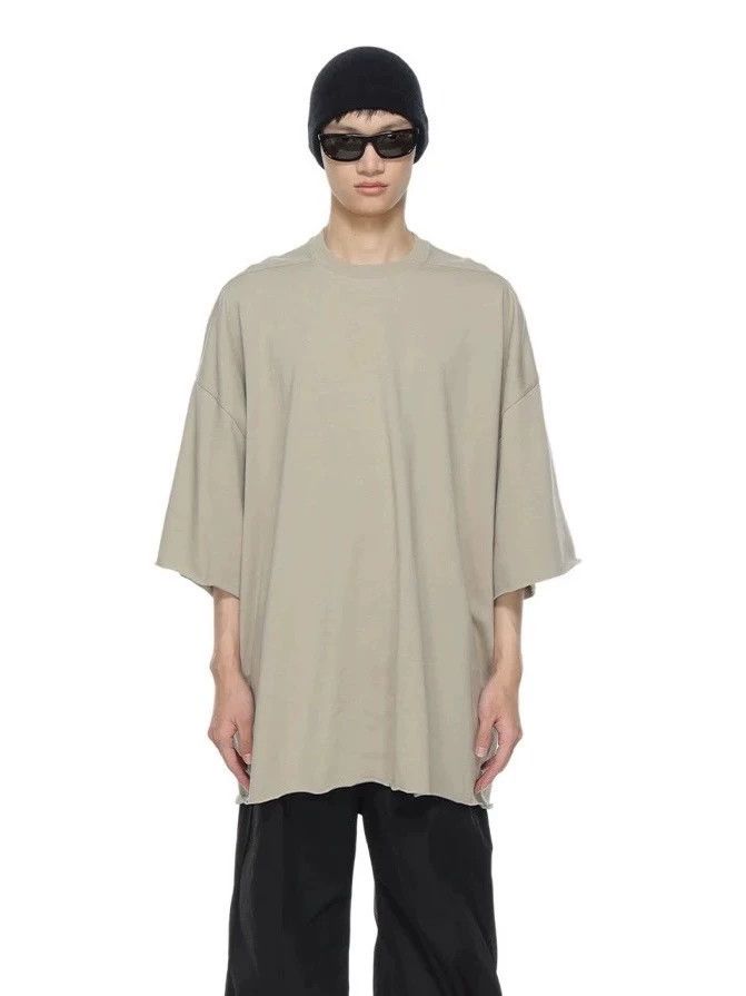 Rick Owens rick owens size os 24 Light Grey short sleeves 2504-Nextar Size US M / EU 48-50 / 2 - 5 Thumbnail