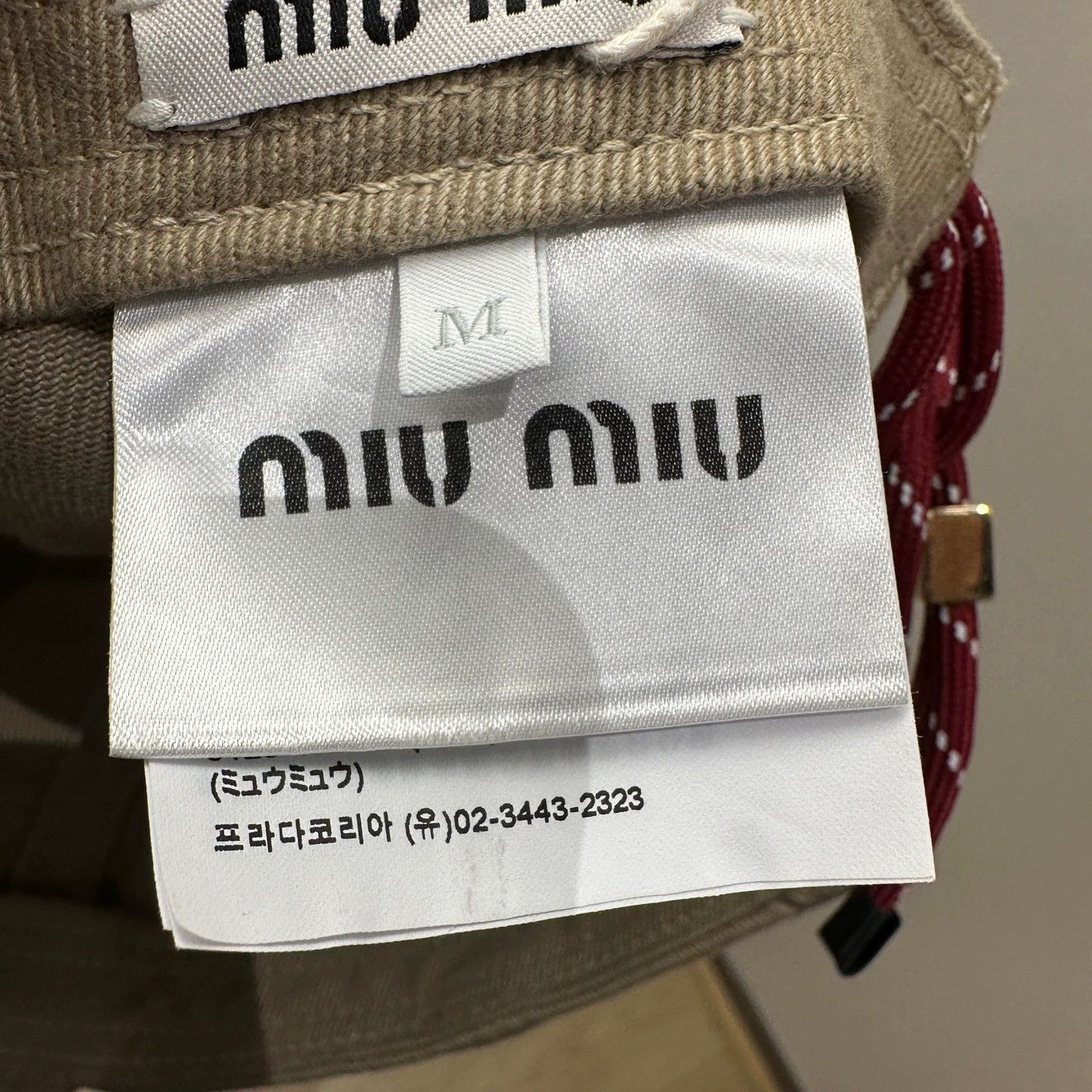 MiuMiu feb379 logo embroidered cap M cotton