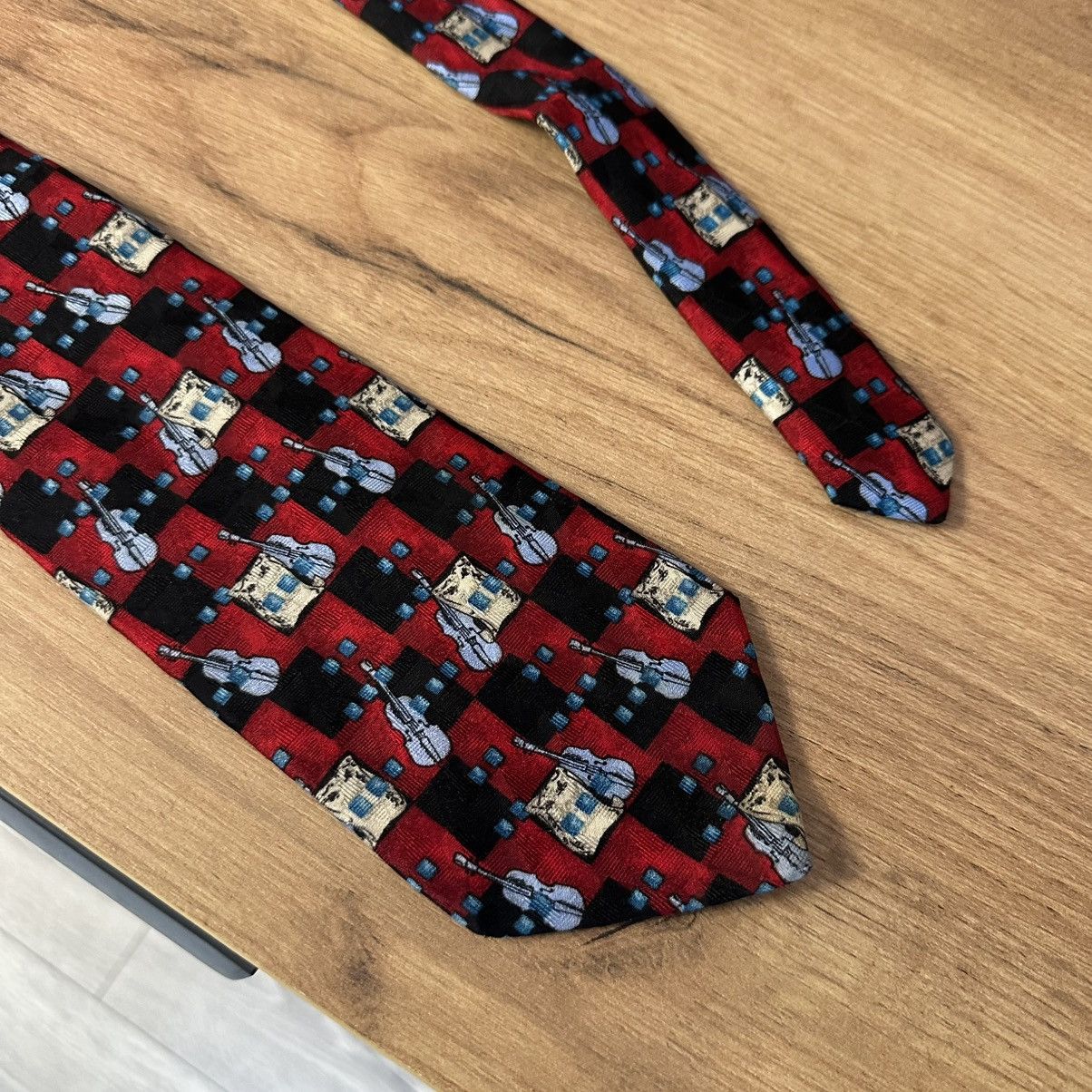 Givenchy Luxury Givenchy Paris Tie Silk Made In Italy Old Money Size ONE SIZE - 6 Thumbnail