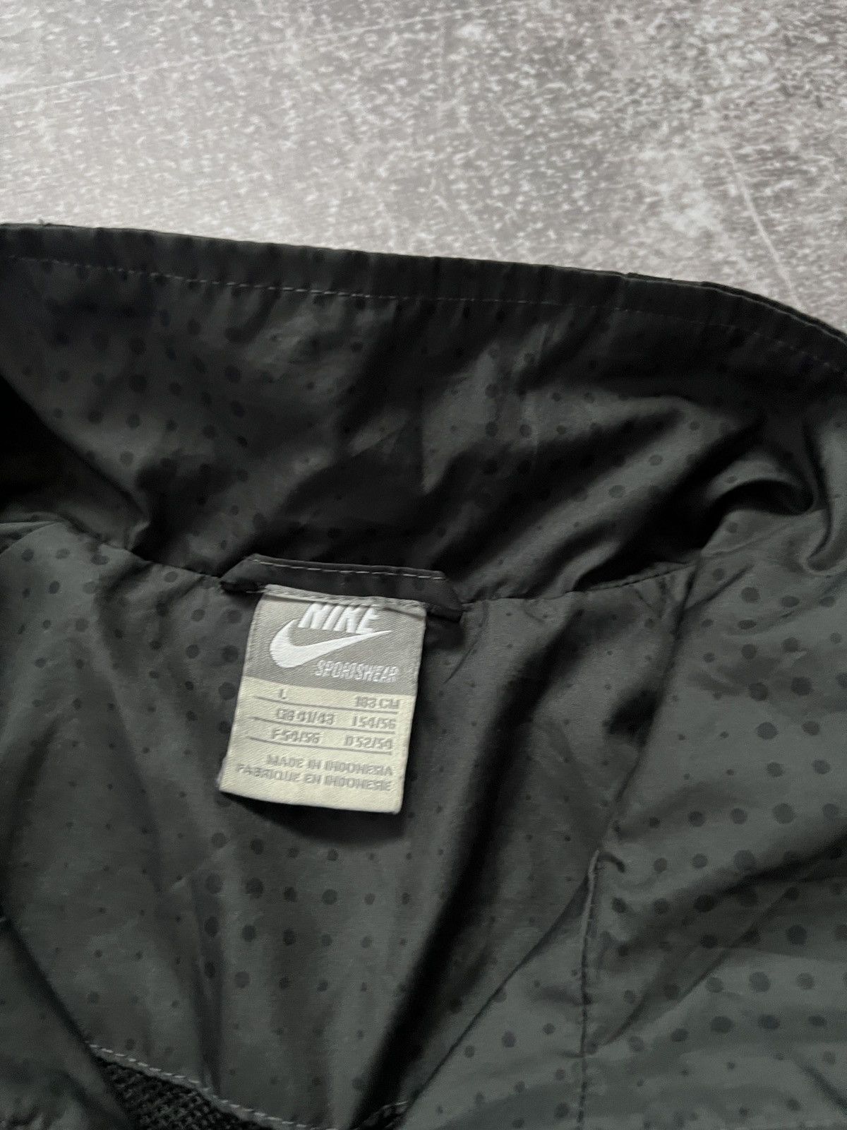 Nike Vintage 90’s Nike Air Jacket Size US L / EU 52-54 / 3 - 4 Thumbnail