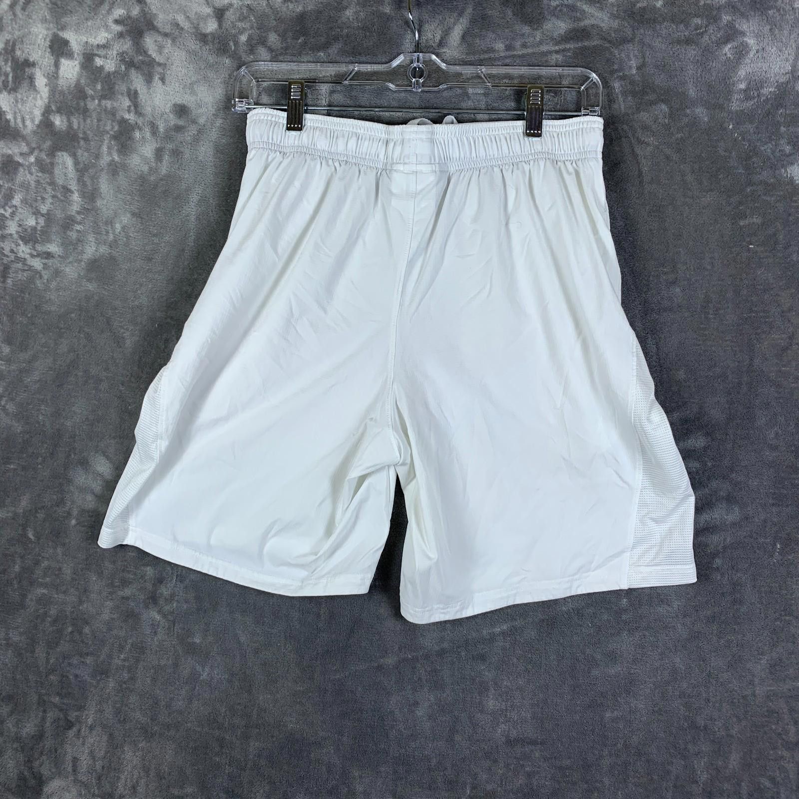 Under Armour MENS Under Armour Fitted HEATGEAR Shorts Medium Wht Mesh 320 Size US 32 / EU 48 - 2 Thumbnail