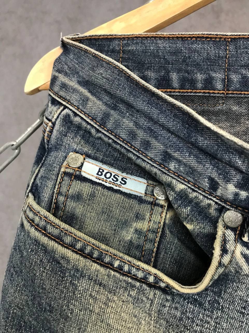Hugo Boss Hugo Boss vintage faded avant garde jeans Size US 31 - 4 Thumbnail