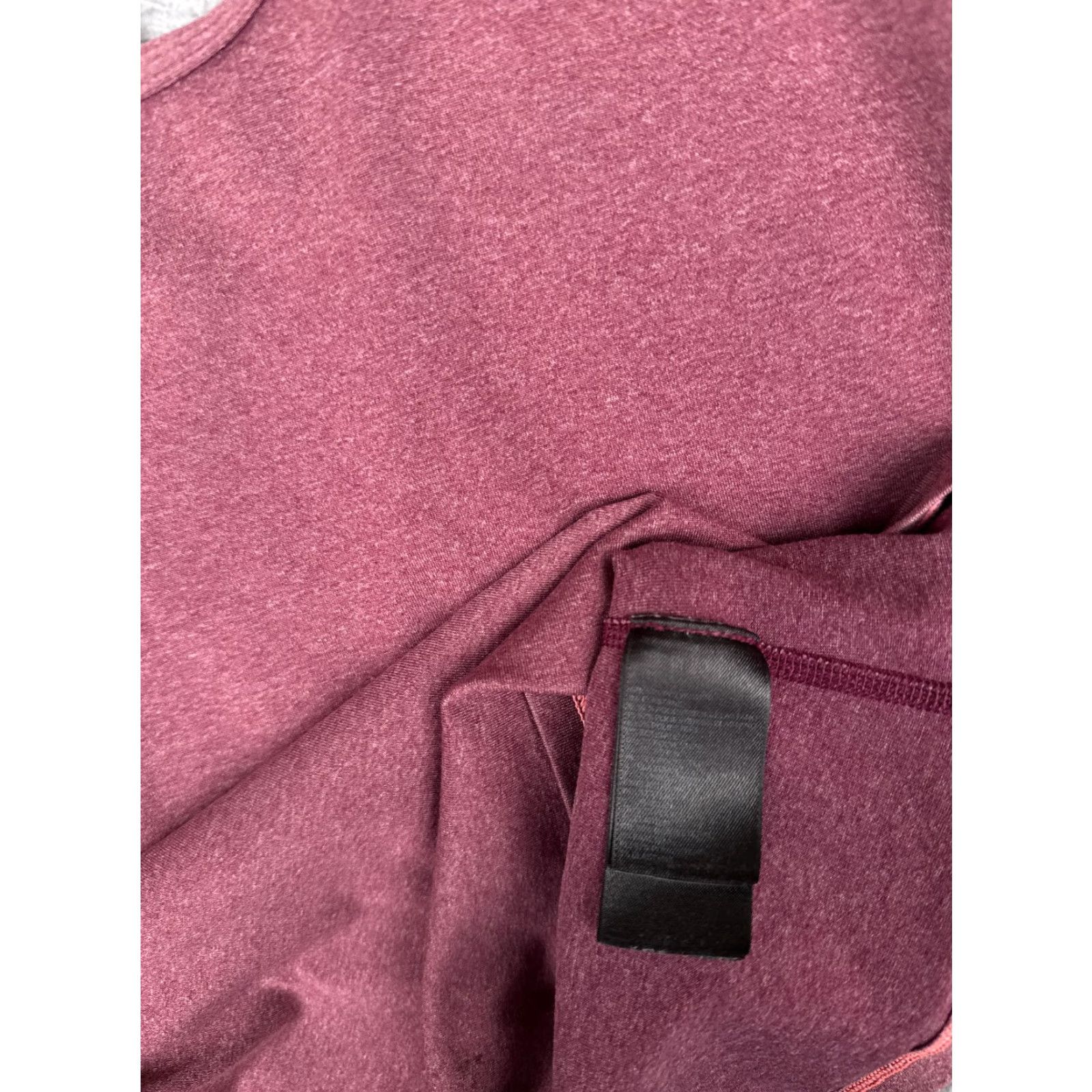 The North Face The North Face Women's Shirt Tank Purple Medium Sleeveless Racerback Scoop Neck Polyester Jersey Lightweight Casual Workwear Gym Shirt Size M / US 6-8 / IT 42-44 - 6 Thumbnail