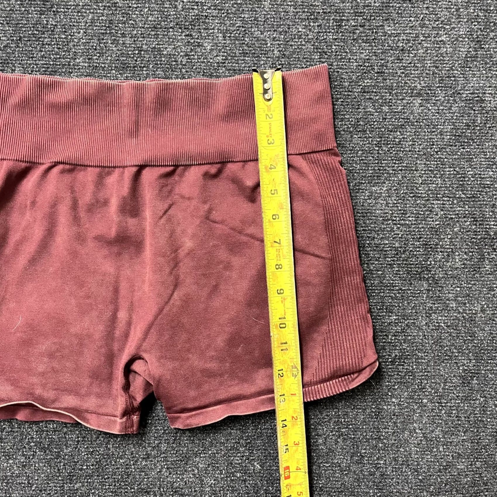 Pinko PINK Shorts Womens XS Pink Seamless High Rise Ribbed Athletic Yoga Lounge 3" Size 42" / US 20 - 5 Thumbnail