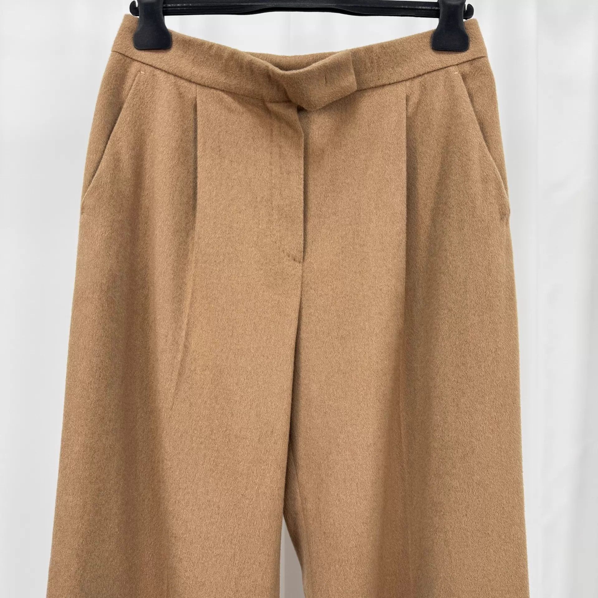 Max Mara Max Mara Camel Cashmere Chinos 44 Mint Size 32" / US 10 / IT 46 - 3 Thumbnail