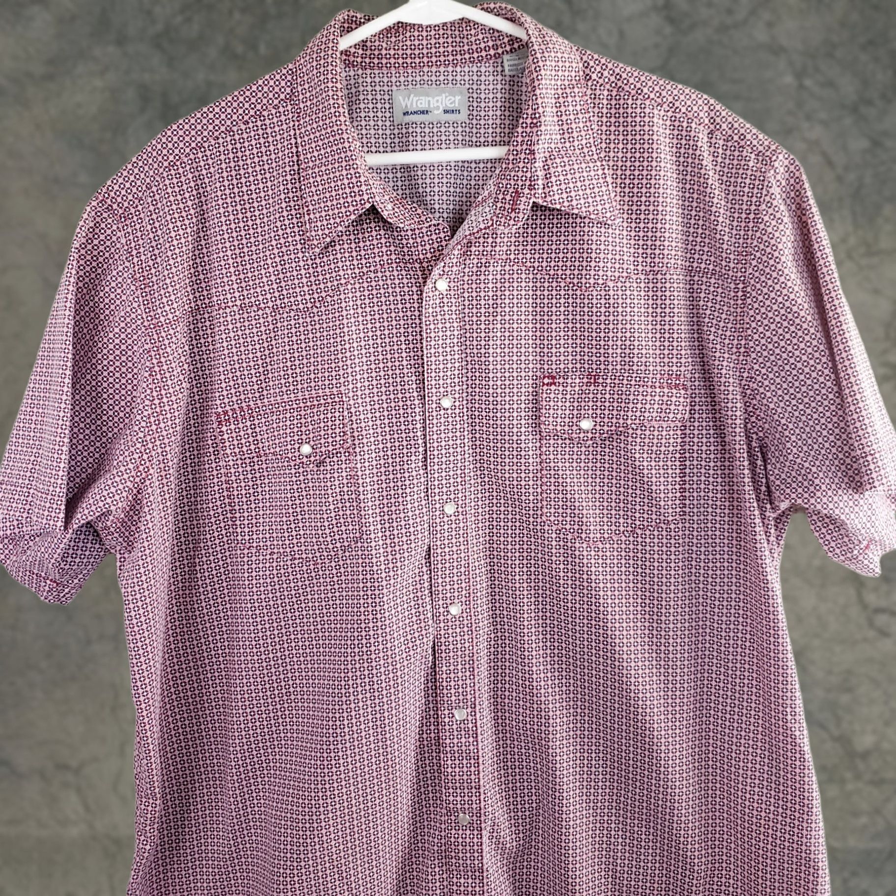 Wrangler VINTAGE Wrangler Shirt Men 2XT Red Geometric Pearl Snap Wrancher Pockets ShortS Size US XXL / EU 58 / 5 - 1 Thumbnail