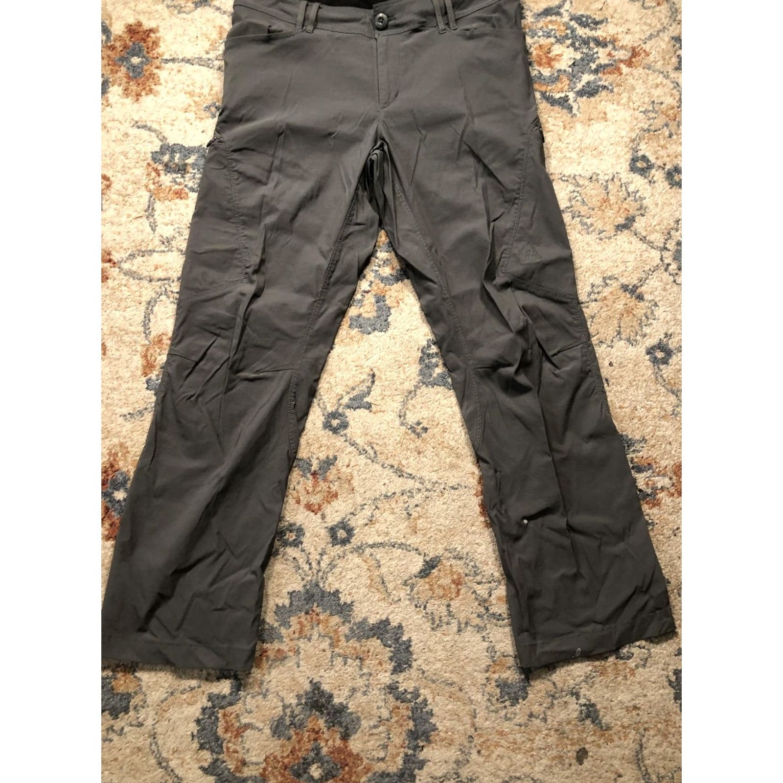 Eddie Bauer VINTAGE? No. Eddie Bauer First Ascent Pants Mens 32x30 Gray Hiking Climbing Outdoors Size US 32 / EU 48 - 4 Thumbnail